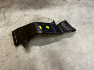 DOLOT KANAŁ TUNEL POWIETRZA LAND ROVER DISCOVERY V L550