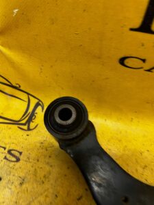 WAHACZ TYLNY TYŁ LEWY PRAWY LEXUS RX 450H III 3 AL10