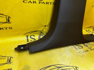 OSŁONA TAPICERKA SŁUPKA B PRAWA AUDI A8 D4