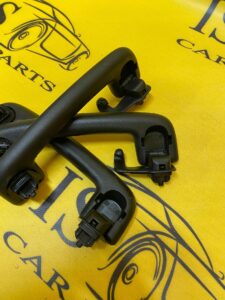 UCHWYT RĄCZKA PODSUFITKI CZARNA RENAULT CLIO V