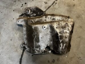 BLACHA OSŁONA OBUDOWA TERMICZNA FORD EXPLORER MK6