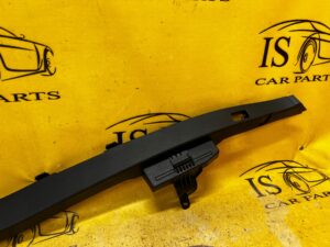 OSŁONA ZAŚLEPKA LISTWA PRAWA MERCEDES E-KLASA W213