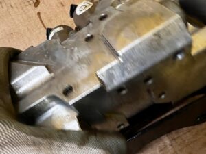 BLOK ZAWOROWY ZAWORÓW ZAWIESZENIA MERCEDES GL X166