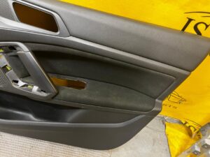 BOCZEK TAPICERKA DRZWI PRZÓD PRAWY PRAWA PEUGEOT 308 II T9 EU