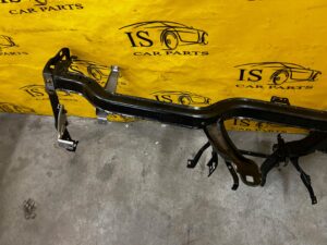 BELKA RURA STELAŻ WZMOCNIENIE WSPORNIK DESKI KONSOLI PORSCHE MACAN 95B LHD