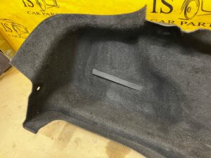 LEWY BOCZEK BAGAŻNIKA TAPICERKA JAGUAR XJ X351