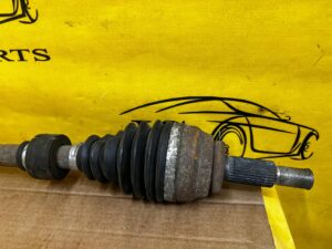 PÓŁOŚ PRZÓD PRZEDNIA LEWY LEWA RENAULT MEGANE IV 1.6 DCI