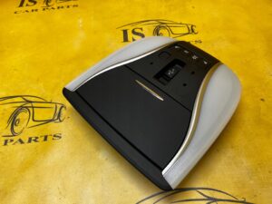 LAMPKA OŚWIETLENIE PODSUFITKI PRZÓD SZYBERDACH INFINITI Q50