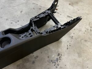 TUNEL ŚRODKOWY SCHOWEK UCHWYT NA KUBEK CUPHOLDER PEUGEOT 308 T9 HB EU