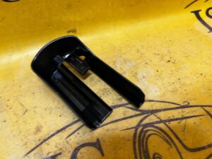 OSŁONA PROWADNICY FOTELA PORSCHE 911 991 LIFT