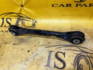 WAHACZ TYLNY TYŁ LEWY PRAWY AUDI A8 D4