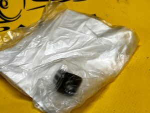 OSŁONA PRZYCISKU BLOKADY DRZWI BMW 5 GT F07 NOWA OEM