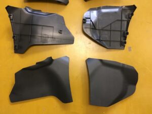 OSŁONA BOCZEK TUNELU ŚRODKOWEGO NISSAN X-TRAIL T32