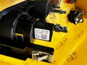 RAMKA PRZYCISK START STOP KLAPY BAGAŻNIKA WLEWU PALIWA PEUGEOT 508 I