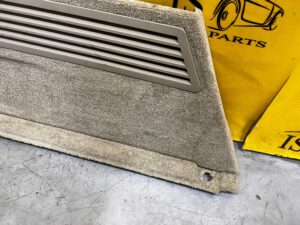 BOCZEK BAGAŻNIKA LEWY RANGE ROVER VOGUE L405