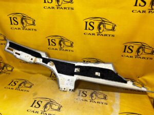 OSŁONA POSZYCIE TAPICERKA SŁUPKA D PRAWA AUDI A8 D4