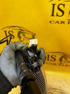 ZAPINKA ZAMEK KLAMRA NAPINACZ PASA BEZPIECZEŃSTWA PRZÓD PRAWY BMW F20 F22