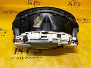 LICZNIK PRĘDKOŚCIOMIERZ ZEGARY PRZEŁĄCZNIKI CHEVROLET CORVETTE C5 97-04