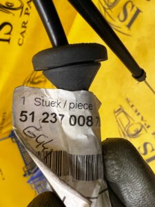 LINKA CIĘGNO MASKI POKRYWY SILNIKA TYLNA BMW 5 E60 E61 6 E63 E64 NOWA OEM