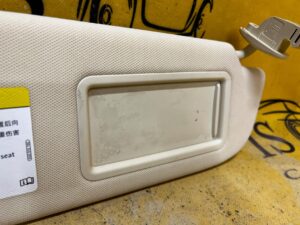 OSŁONA PRZECIWSŁONECZNA SŁONECZNIK PRAWA AUDI A8 D4 4H