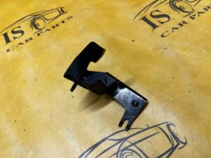 UCHWYT MOCOWANIE ZBIORNIKA WYRÓWNAWCZEGO PORSCHE PANAMERA 970 I LIFT HYBRID