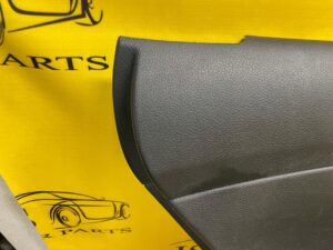 BOCZEK TAPICERKA DRZWI LEWY TYŁ NISSAN X-TRAIL T32