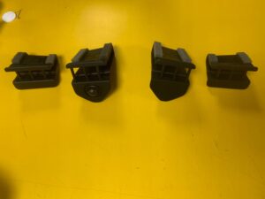 PRAWA KRATKA NAWIEWU DESKI GÓRNA JEEP WRANGLER JL