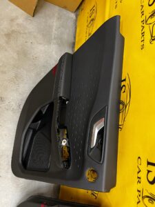 TAPICERKA BOCZEK DRZWI TYŁ LEWY PRAWY FORD KUGA MK3 VIGNALE BANG OLUFSEN