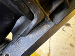 OBUDOWA TERMOSTATU RENAULT DACIA NISSAN MERCEDES 1.5 BLUE DCI