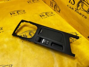 RAMKA OSŁONA DEKOR TUNELU ŚRODKOWEGO RENAULT MEGANE IV EU