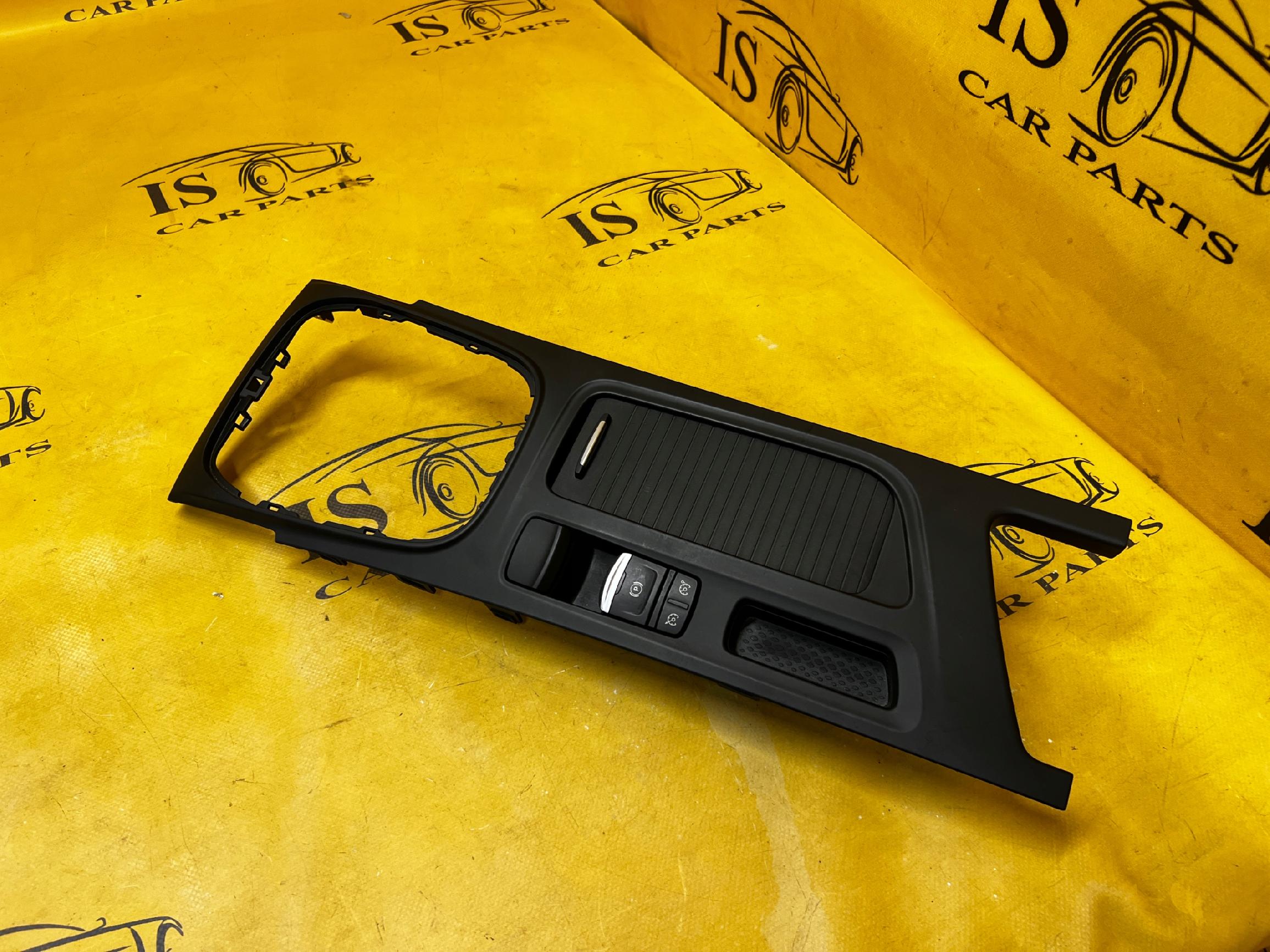 RAMKA OSŁONA DEKOR TUNELU ŚRODKOWEGO RENAULT MEGANE IV EU