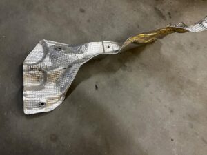 BLACHA OSŁONA TERMICZNA PORSCHE MACAN 95B