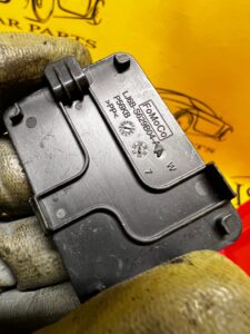 OSŁONA PROWADNICY ŚRUB FOTELA FORD KUGA MK3 ESCAPE