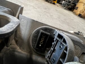 HAK HOLOWNICZY BELKA HAKA FORD EXPLORER MK6