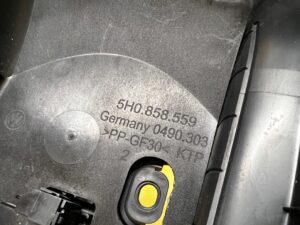 OSŁONA OBUDOWA KOLUMNY KIEROWNICZEJ VOLKSWAGEN GOLF VIII