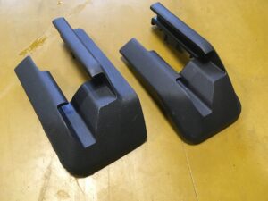 OSŁONA PROWADNICY SZYNY FOTELA MERCEDES INFINITI