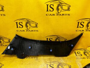 OSŁONA POSZYCIE SŁUPKA PRAWY TYŁ DACIA DUSTER II