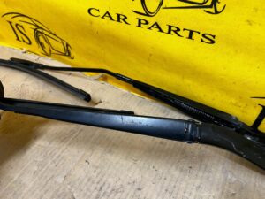 KOMPLET RAMIONA WYCIERACZKI PRZÓD FORD EXPLORER VI MK6 EU