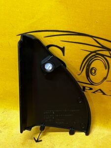 OSŁONA TRÓJKĄT LUSTERKA PRAWY DACIA DUSTER II