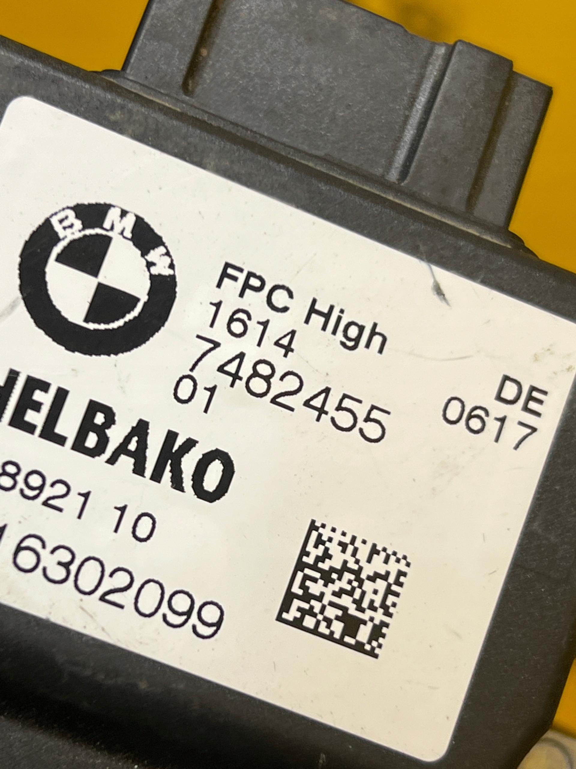 BMW G30 G31 G32 G11 STEROWNIK POMPY PALIWA 7482455