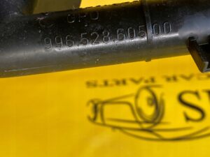 WLEW PŁYNU SPRYSKIWACZY 911 996 PORSCHE 987 CAYMAN
