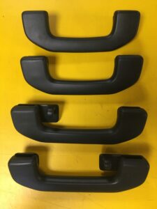 RĄCZKA UCHWYT PODSUFITKI MERCEDES 246 INFINITI Q30