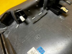 OSŁONA DESKI SKÓRA DASZEK LICZNIKA INFINITI Q30 EU