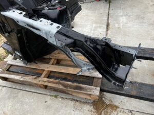 ĆWIARTKA PODŁUŻNICA FARTUCH KIELICH PRZÓD PRAWY FORD ESCAPE MK4