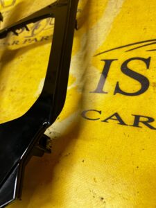 DEKOR RAMKA TUNELU ŚRODKOWEGO BMW F40