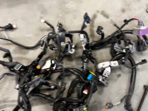 WIĄZKA INSTALACJA OKABLOWANIE SILNIKA RENAULT DACIA 1.5 BLUE DCI K9K U874