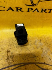 PRZYCISK PRZEŁĄCZNIK HAMULCA RĘCZNEGO BMW 5 G30