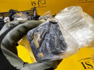 UCHWYT WIESZAK TŁUMIKA TYŁ BMW 5 E60 F10 7 E65 F01 X1 E84 X3 F25 NOWY OEM