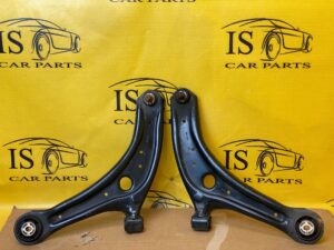 WAHACZ PRAWY PRZEDNI PRZÓD FORD FIESTA MK8