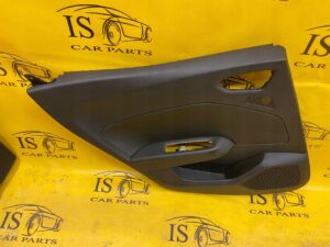 TAPICERKA BOCZEK DRZWI LEWY TYŁ RENAULT CLIO V